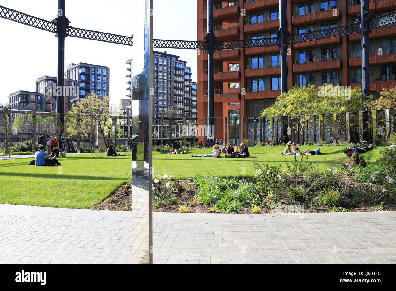 Gasholder Park, in the centre of the new apartments, in spring sunshine