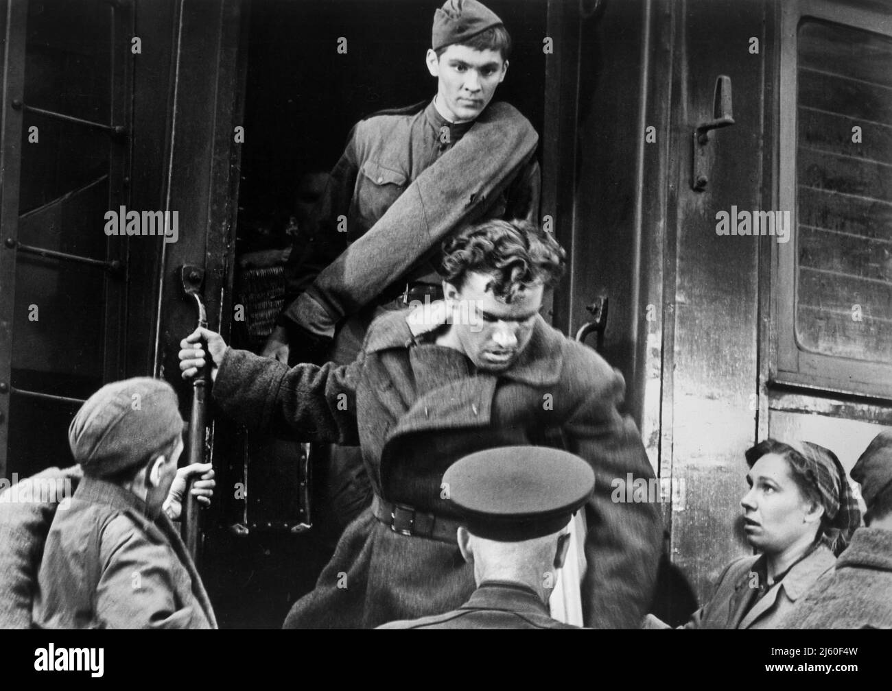 Vladimir Ivashov, Yevgeni Urbansky, on-set of the Soviet Film, 'Ballad of a Soldier', Russian: 'Ballada o soldate', Mosfilm, 1959, U.S. Release: Kingsley International, 1960 Stock Photo