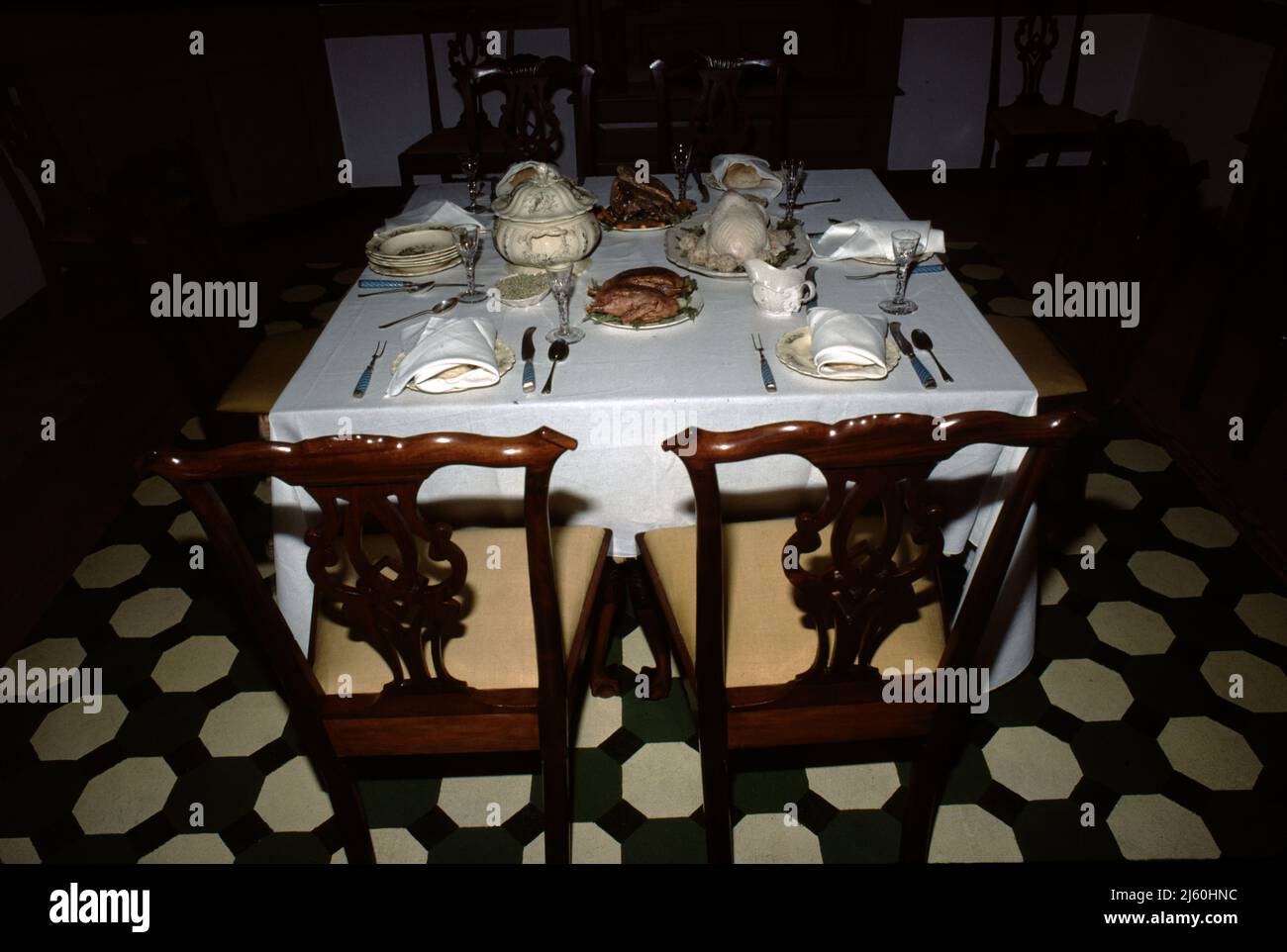 Williamsburg, VA. U.S.A. 9/1987. Colonial home interiors with bedrooms ...