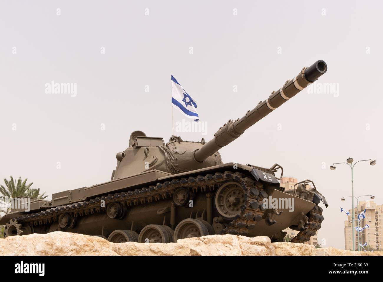 ISRAEL - 24 april 2022: Israel Defense Forces Merkava tank in memory of fallen officer from Golani brigade in Beer Sheva. Editorial Stock Photo