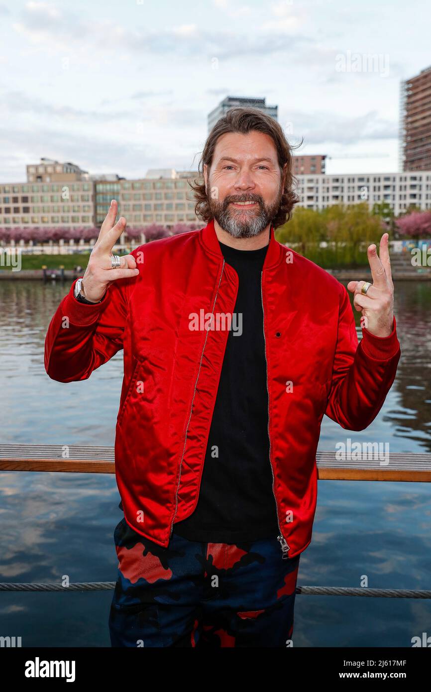 Berlin, Germany. 26th Apr, 2022. Rea Garvey is coming to the TikTok ForYou Fest at Spindler & Klatt. Credit: Gerald Matzka/dpa/Alamy Live News Stock Photo