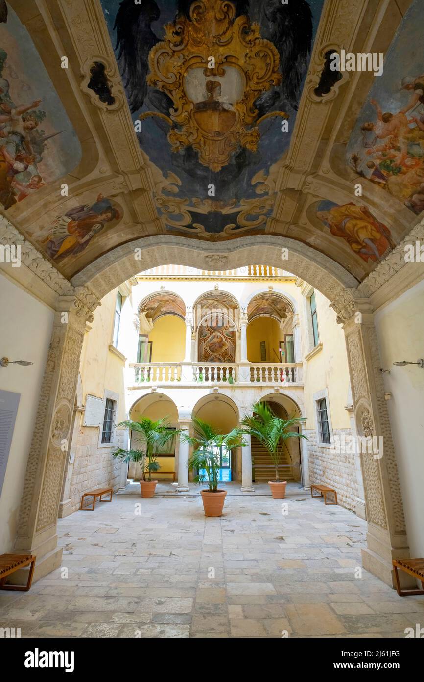 The Palazzo della Marra is a building of Renaissance origin and style, Barletta. Apulia, Italy.  In the characteristic Baroque splendor, Palazzo Marra Stock Photo