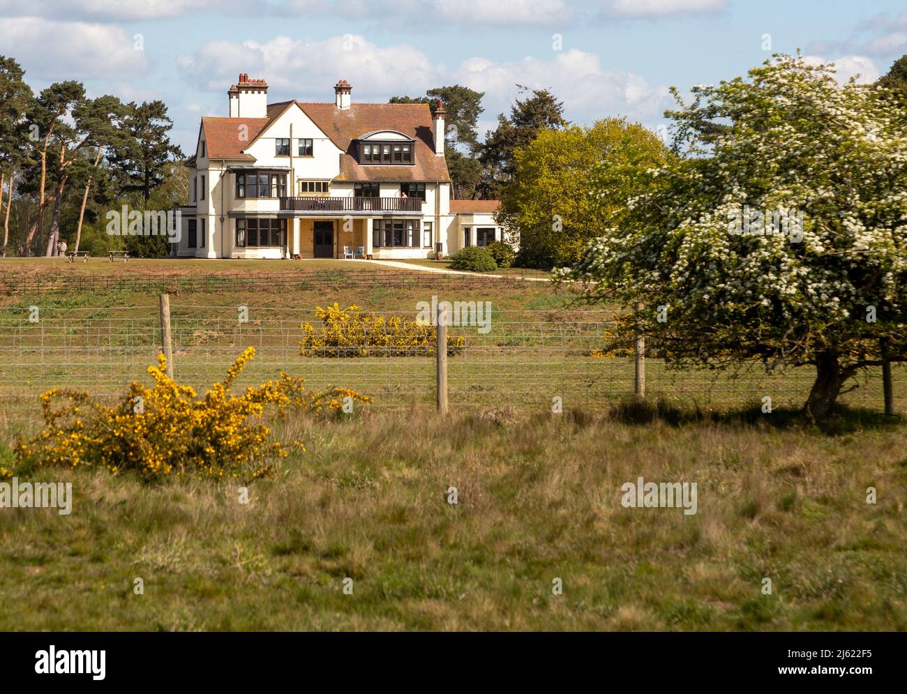 edith pretty from socialite to sutton hoo edith pretty from socialite to sutton hoo