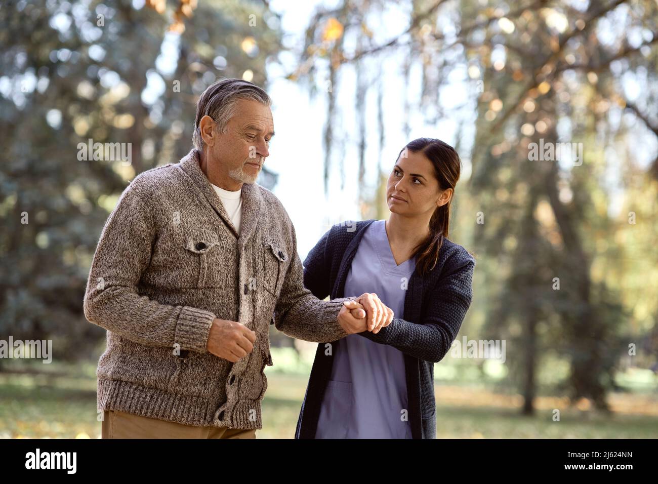 Elderly man out walking hi-res stock photography and images - Alamy