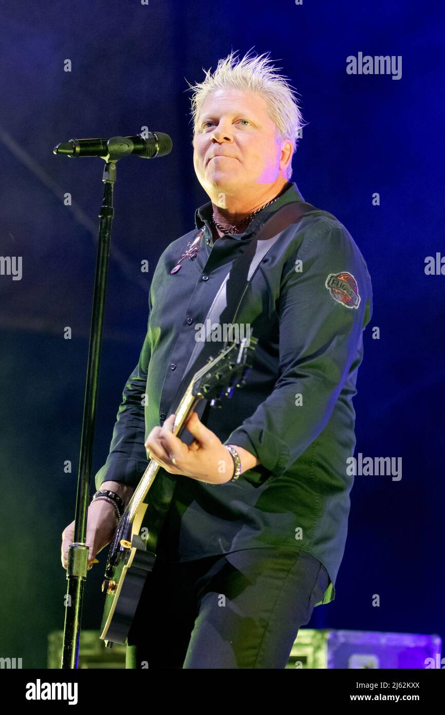 April 26, 2022, San Diego, California, U.S: Singer Dr. Dexter Holland of The Offspring perform onstage at CalCoast Credit Union Open Air Theatre at SDSU in San Diego, California on April 26, 2022 (Credit Image: © Marissa Carter/ZUMA Press Wire) Stock Photo