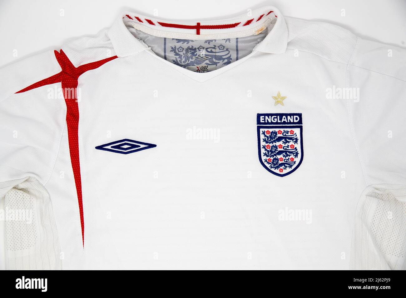 England 2005/07 White home Umbro football shirt Stock Photo