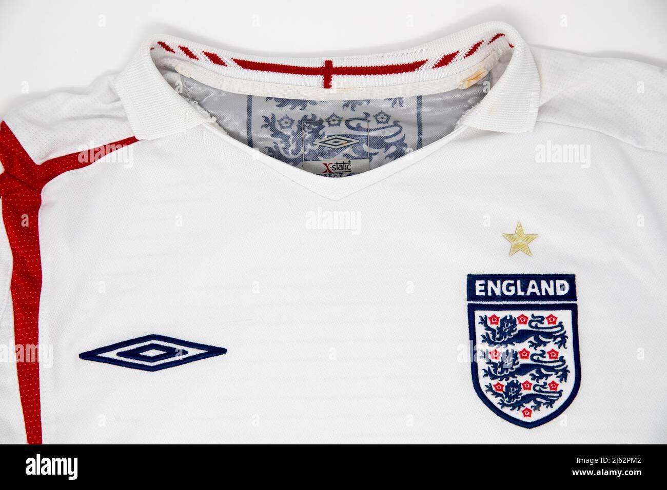 England 2005/07 White home Umbro football shirt Stock Photo