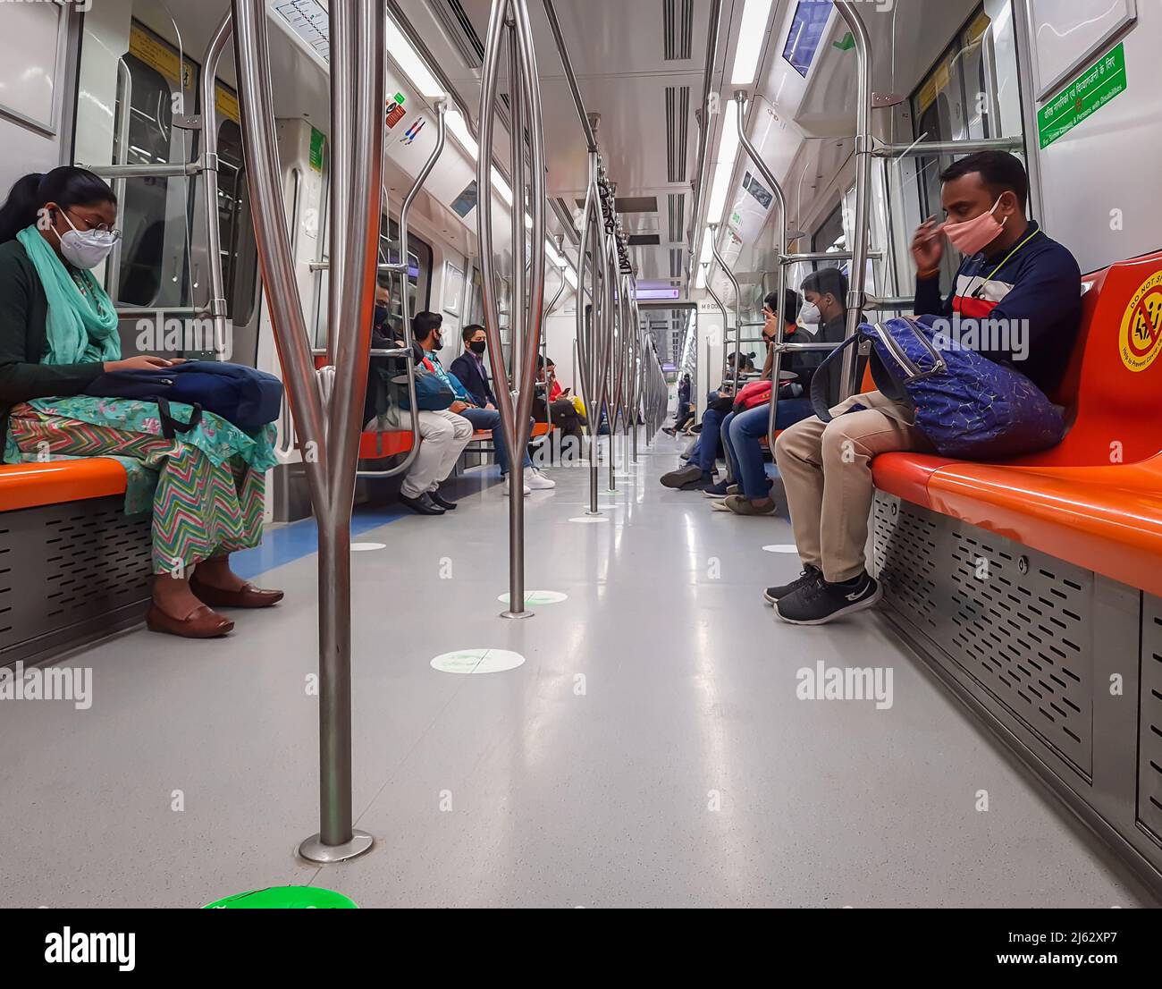 Are Dogs Allowed In Delhi Metro