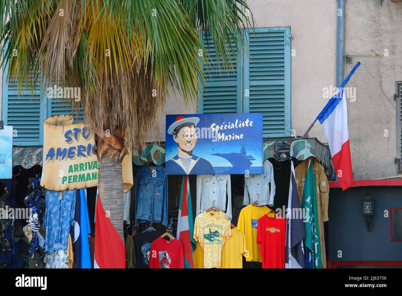 Military clothing shop hi-res stock photography and images - Alamy