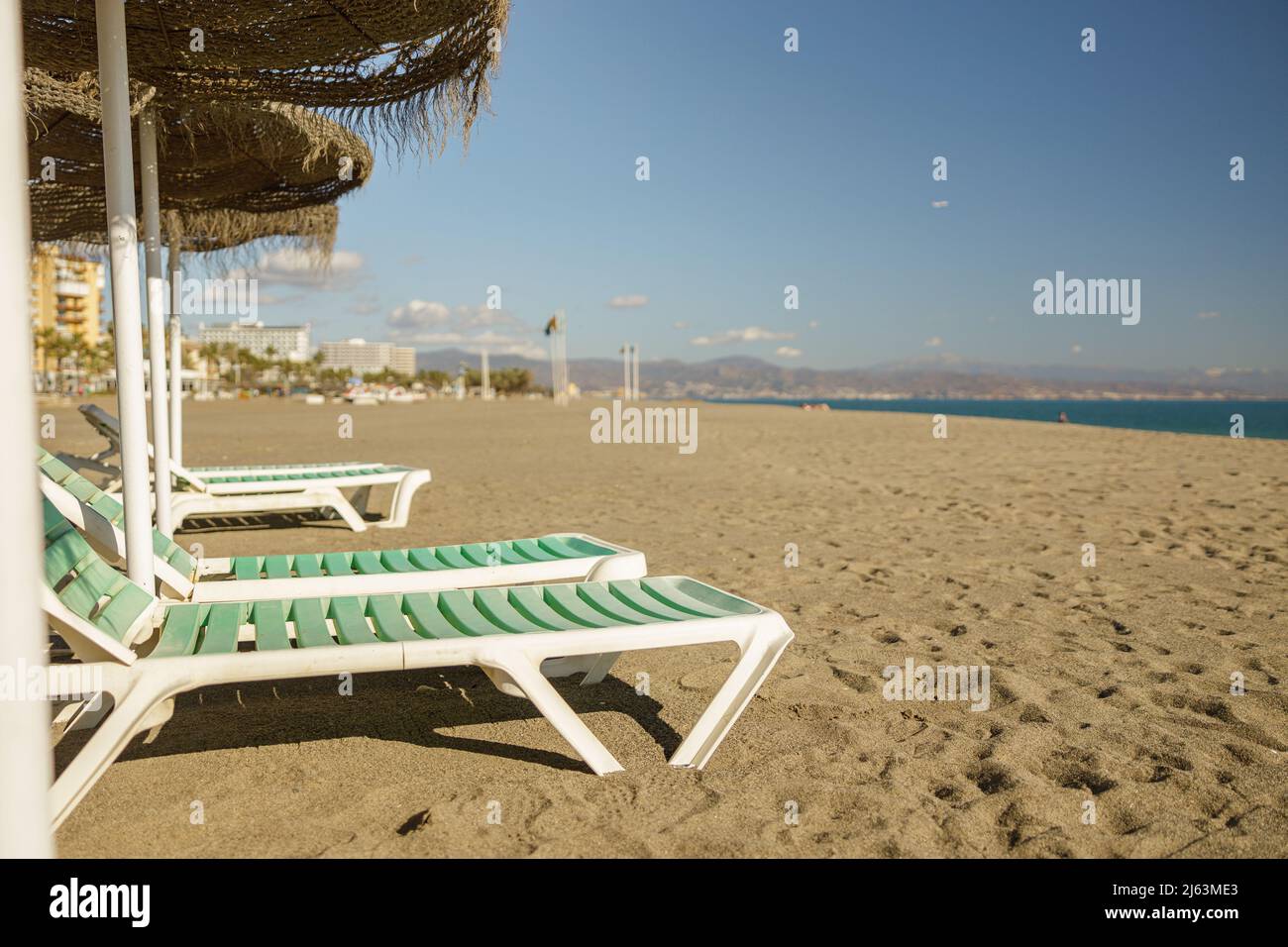 Family beach deck chairs hi-res stock photography and images - Alamy