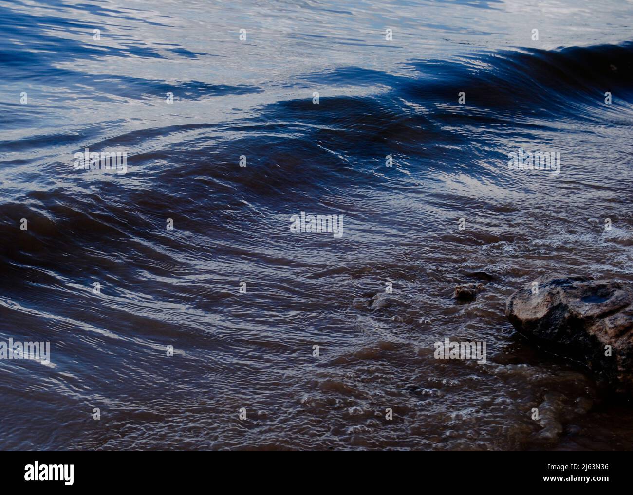 Water waves in black and white ( 2 Stock Photo - Alamy