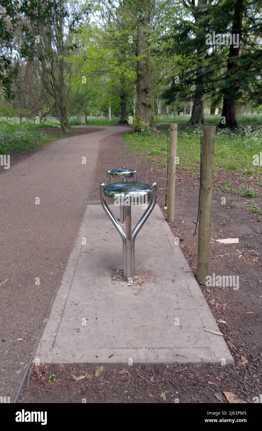 Steel drums hi-res stock photography and images - Alamy