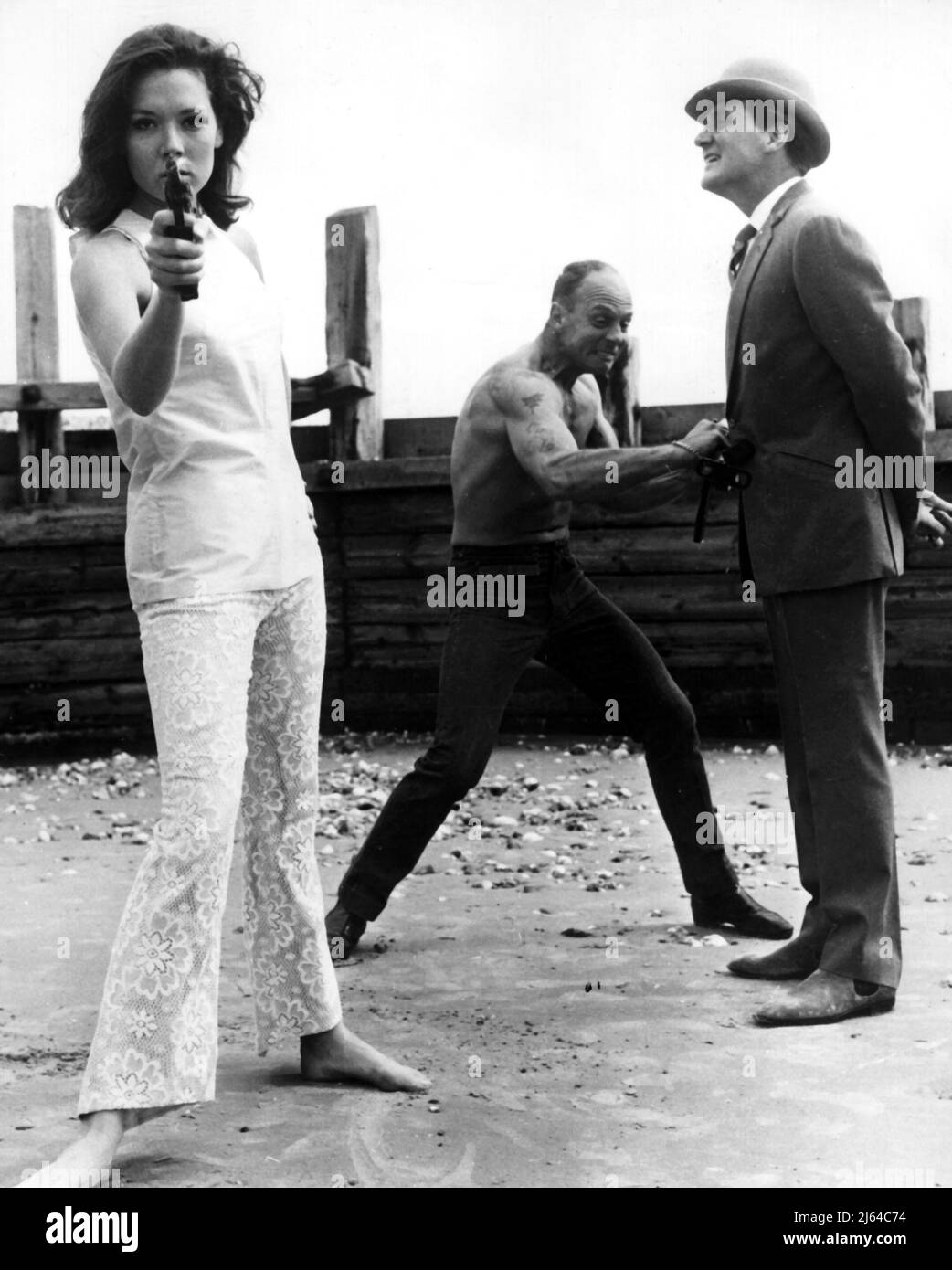 DIANA RIGG, PATRICK MACNEE, THE AVENGERS, 1965 Stock Photo