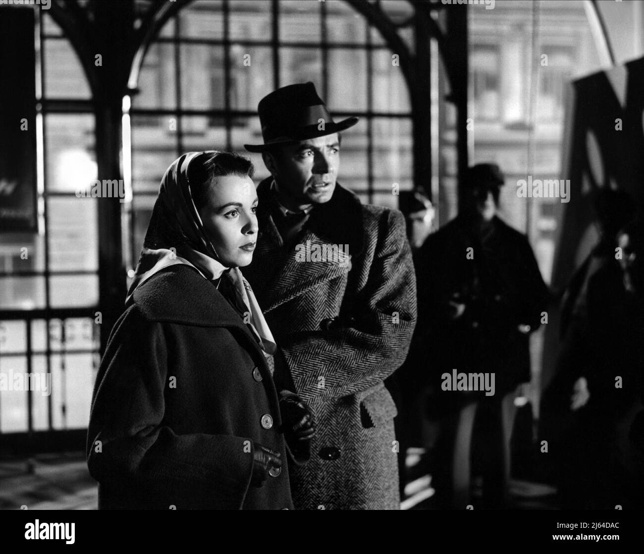 CLAIRE BLOOM, JAMES MASON, THE MAN BETWEEN, 1953 Stock Photo
