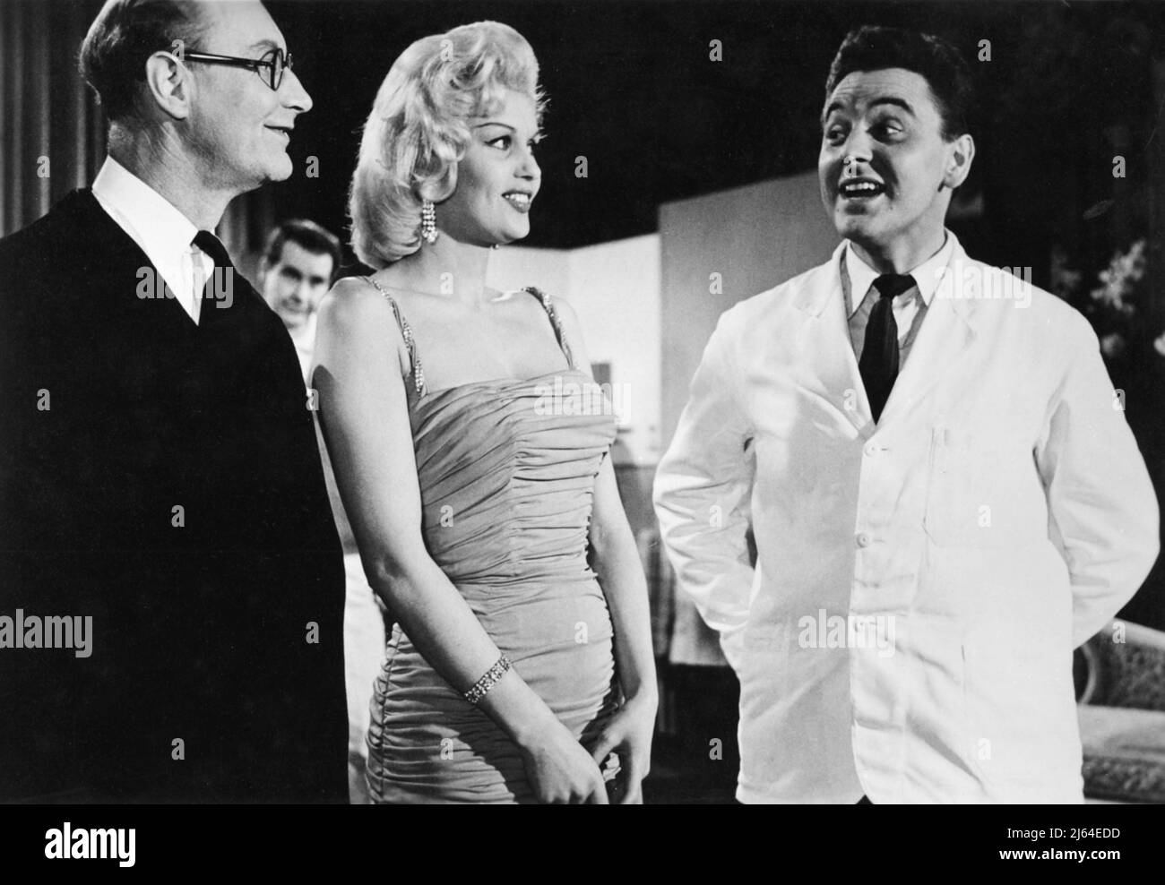 Dentist on the job 1961 Black and White Stock Photos & Images Alamy