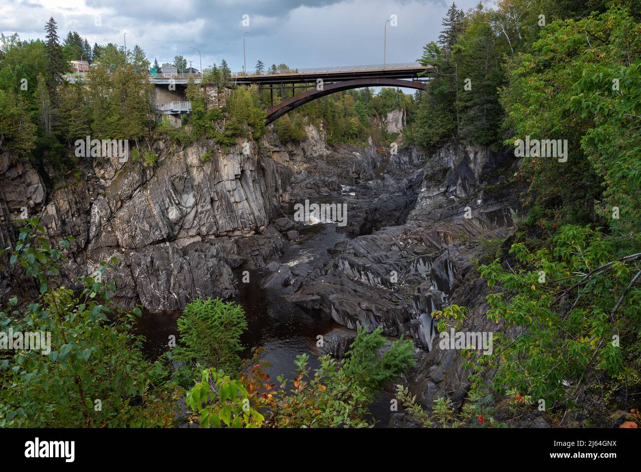 Bridge over the canyon of the St John river at Grand Falls, Nouveau-Brunswick, Canada Stock Photo