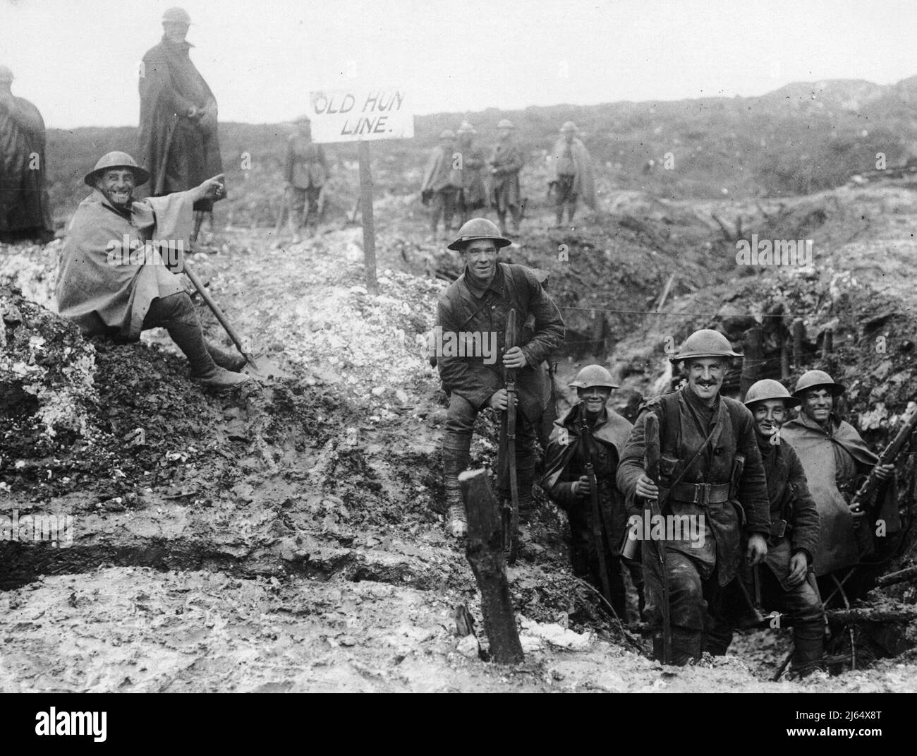 British troops in a captured German trench ('Old Hun Line') at Serre ...