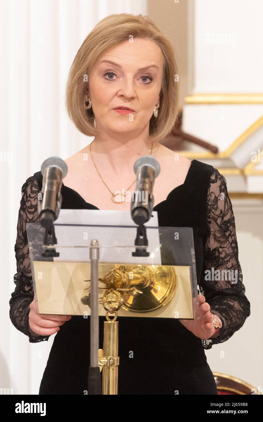 27 April 2022. London, UK. Photo by Ray Tang. The Rt Hon Elizabeth Truss MP, The Secretary of State for Foreign, Commonwealth and Development Affairs makes a speech at the annual City of London Easter Banquet held at Mansion House. Stock Photo