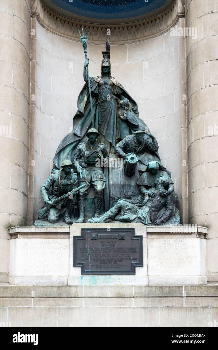 Statutes in bronze in the WW One Memorial in Exchange Flags behind City Hall in Liverpool Stock Photo