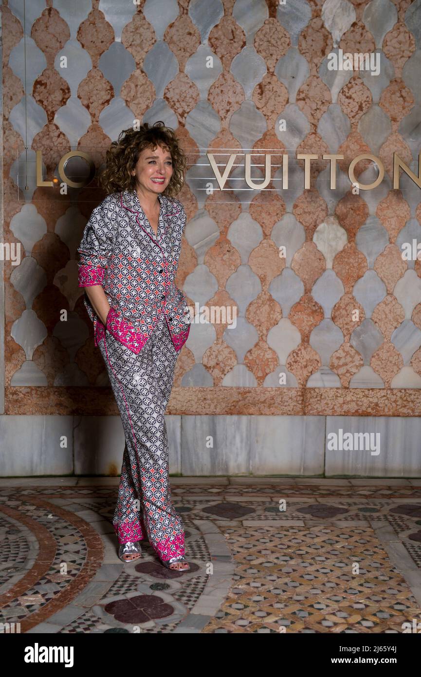 Valeria Golino 59Th Biennale Of Venice - International Art Exposition Louis  Vuitton Gala Dinner Ca' d'Oro Backdrop Venice, Italy 21st April 2022 (Photo  by SGP/Sipa USA)Italia id 127288 016 Not Exclusive Stock