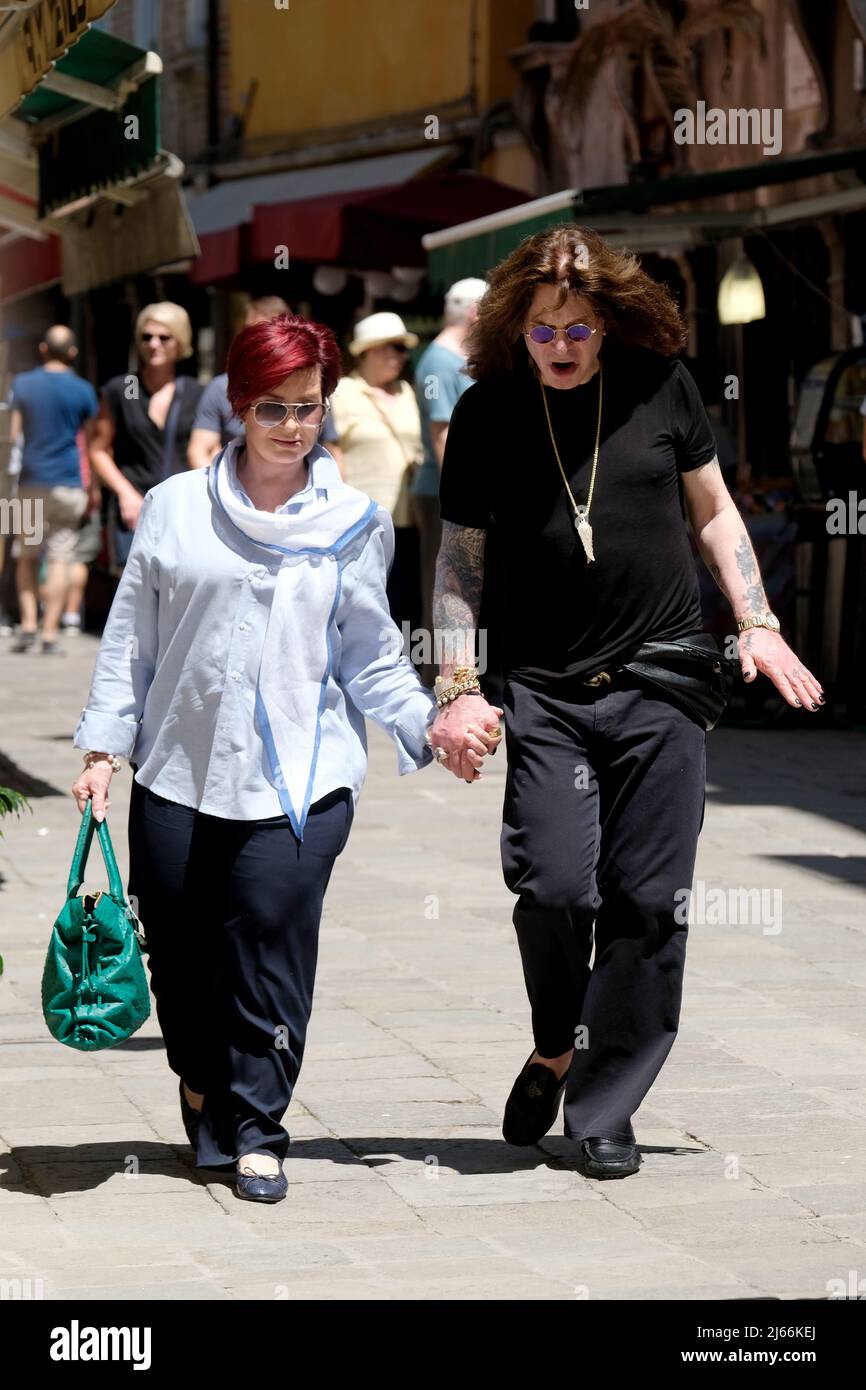 Sharon Osbourne looks loved up with husband Ozzy in Venice, Italy Stock Photo