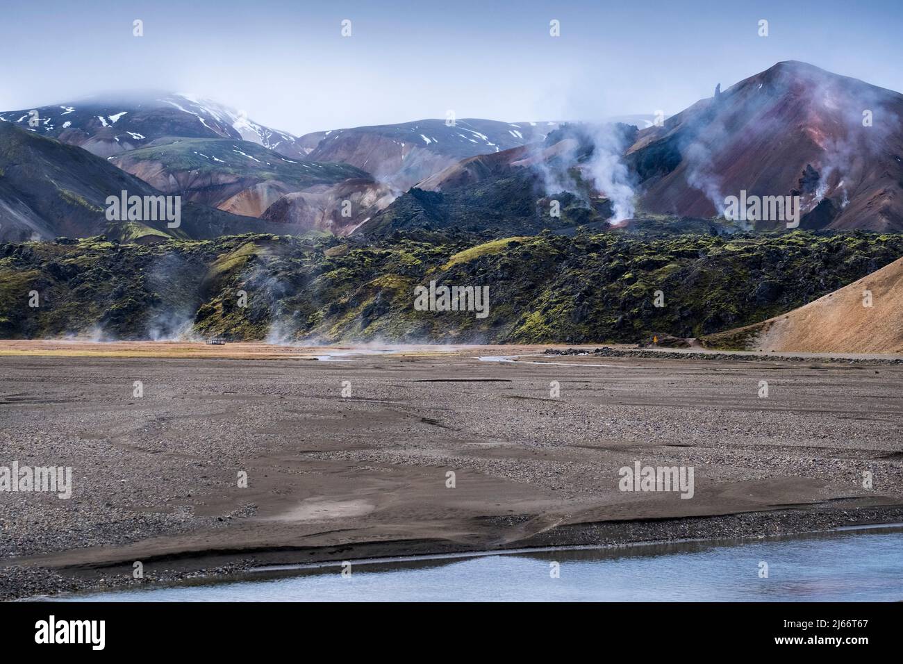 Dampfender Lavastrom bei Landmannalaugar, Südliches Hochland, Island Stock Photo