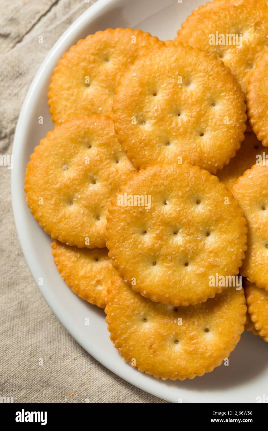 Salty Crispy Round Crackers Ready to Eat Stock Photo Alamy