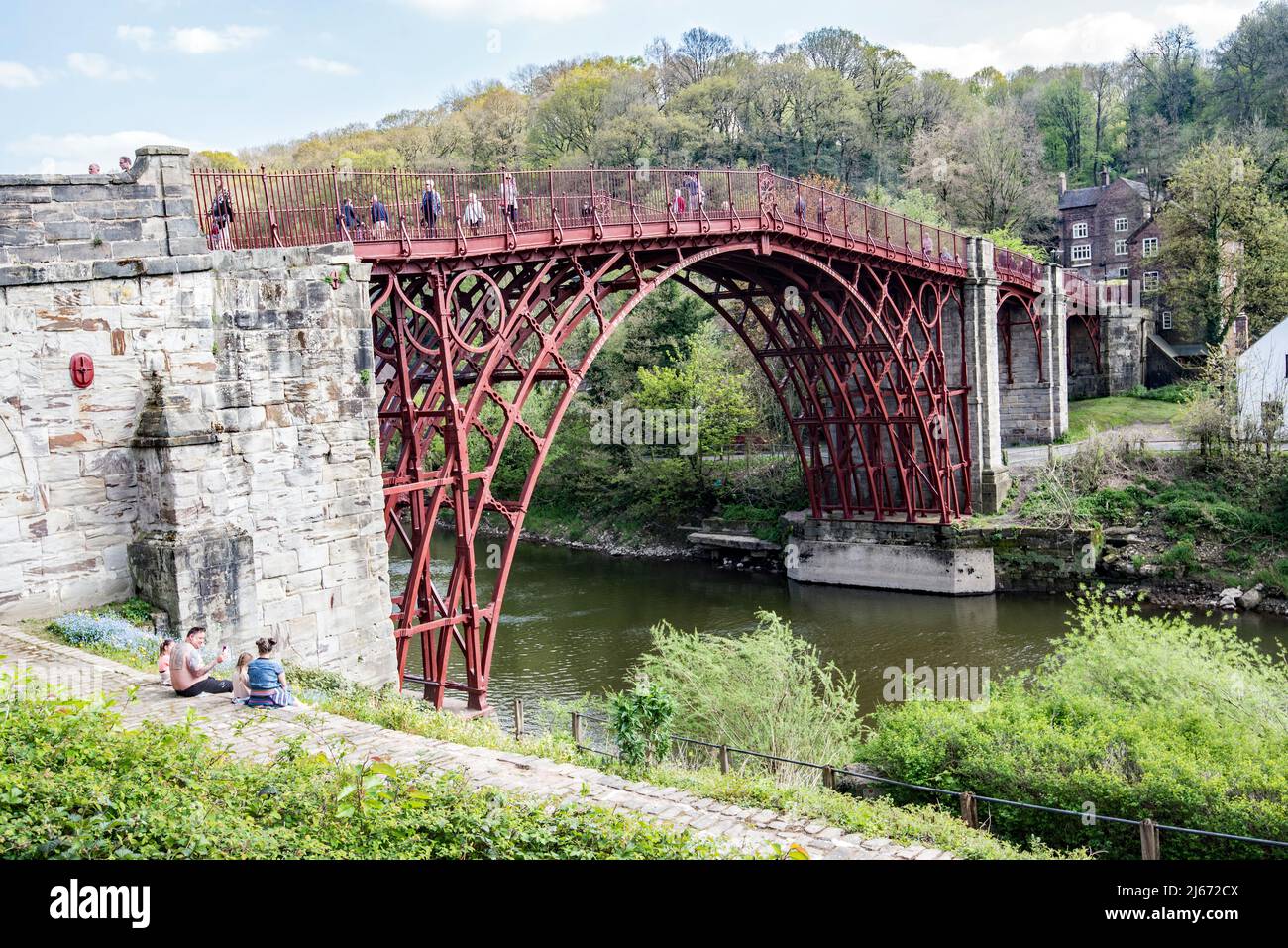 100 ft cast iron bridge hires stock photography and images Alamy