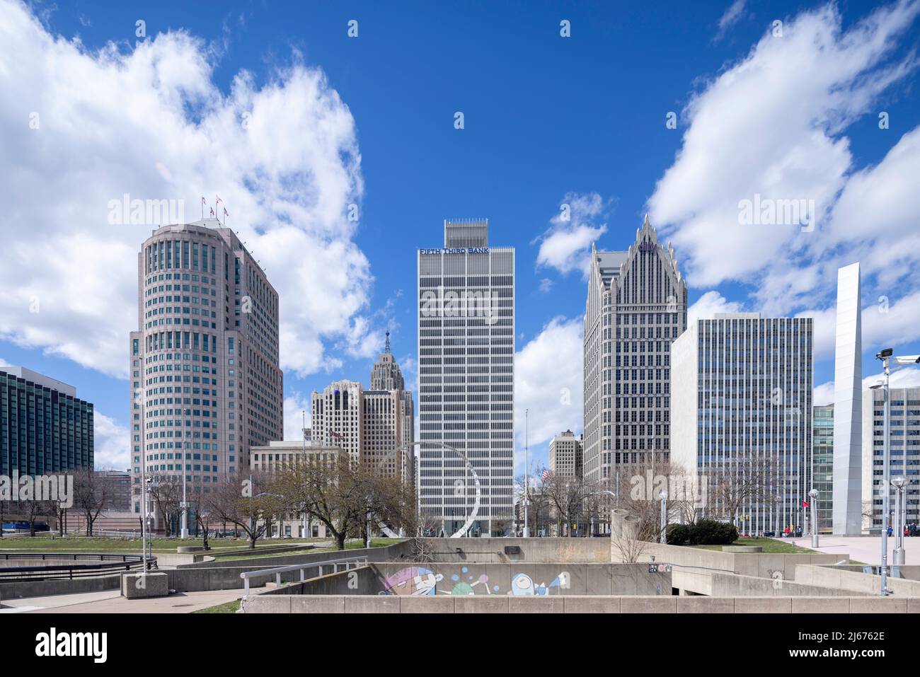 Transcending arch monument at the Philip A. Hart Plaza, downtown Detroit, Michigan, USA, with view of skyscrapers Stock Photo