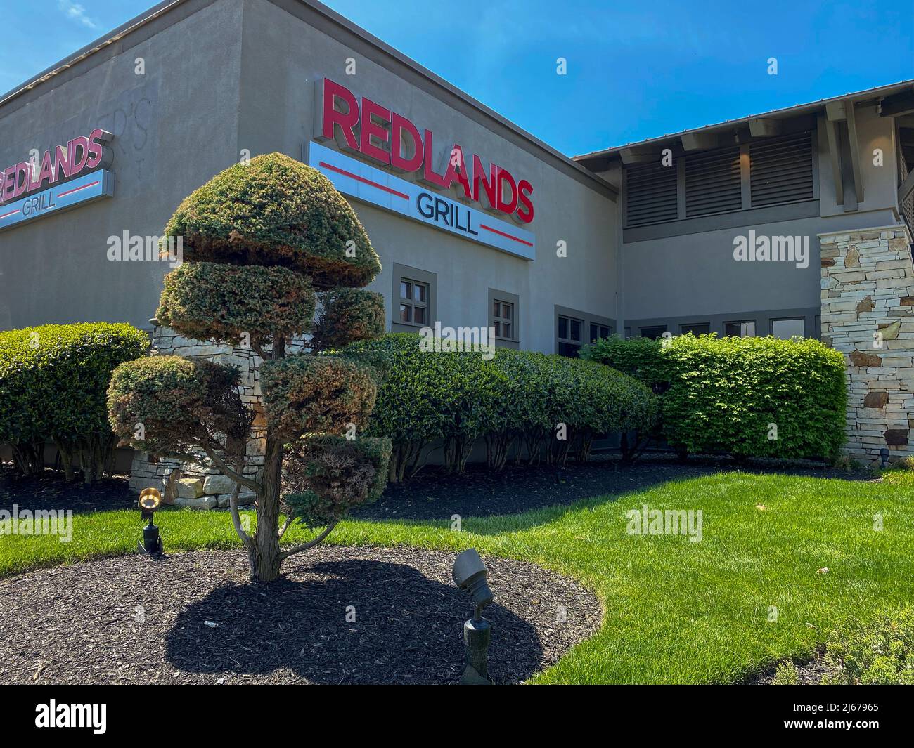 Entrance building front grill hires stock photography and images Alamy