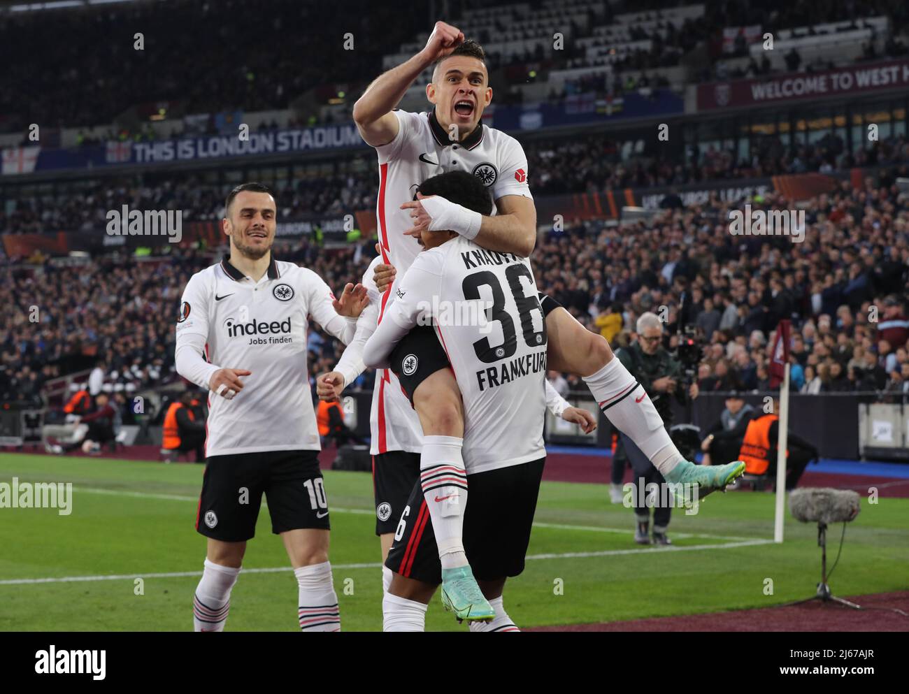 Knauff goal frankfurt hi-res stock photography and images - Alamy