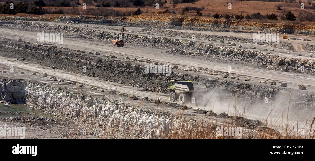 Cedar Vale, Kansas - The Whitaker Aggregates quarry. Aggregates are extensively used in road building and in other construction. Stock Photo