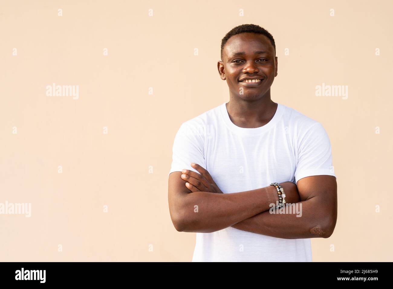 Portrait of handsome young African man Stock Photo - Alamy