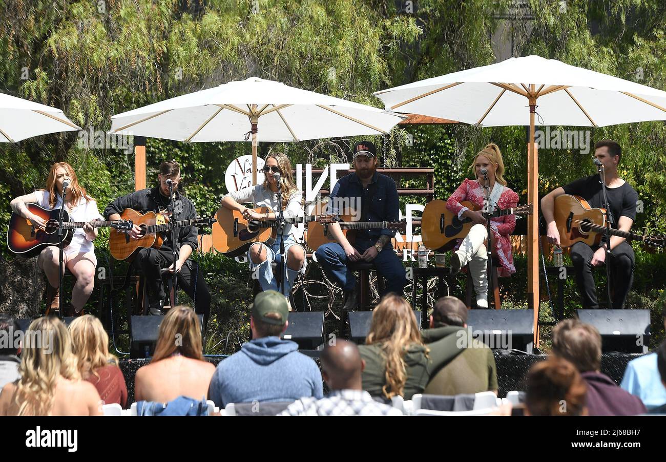 California, USA. 28th Apr, 2022. Ashland Craft, Griffen Palmer, Hailey Whitters, and Ashley Cooke perform at Live In The Vineyard Goes Country at Domaine Chandon Winery on April 27, 2022 in Yountville, California. Photo: Casey Flanigan/imageSPACE/Sipa USA Credit: Sipa USA/Alamy Live News Stock Photo