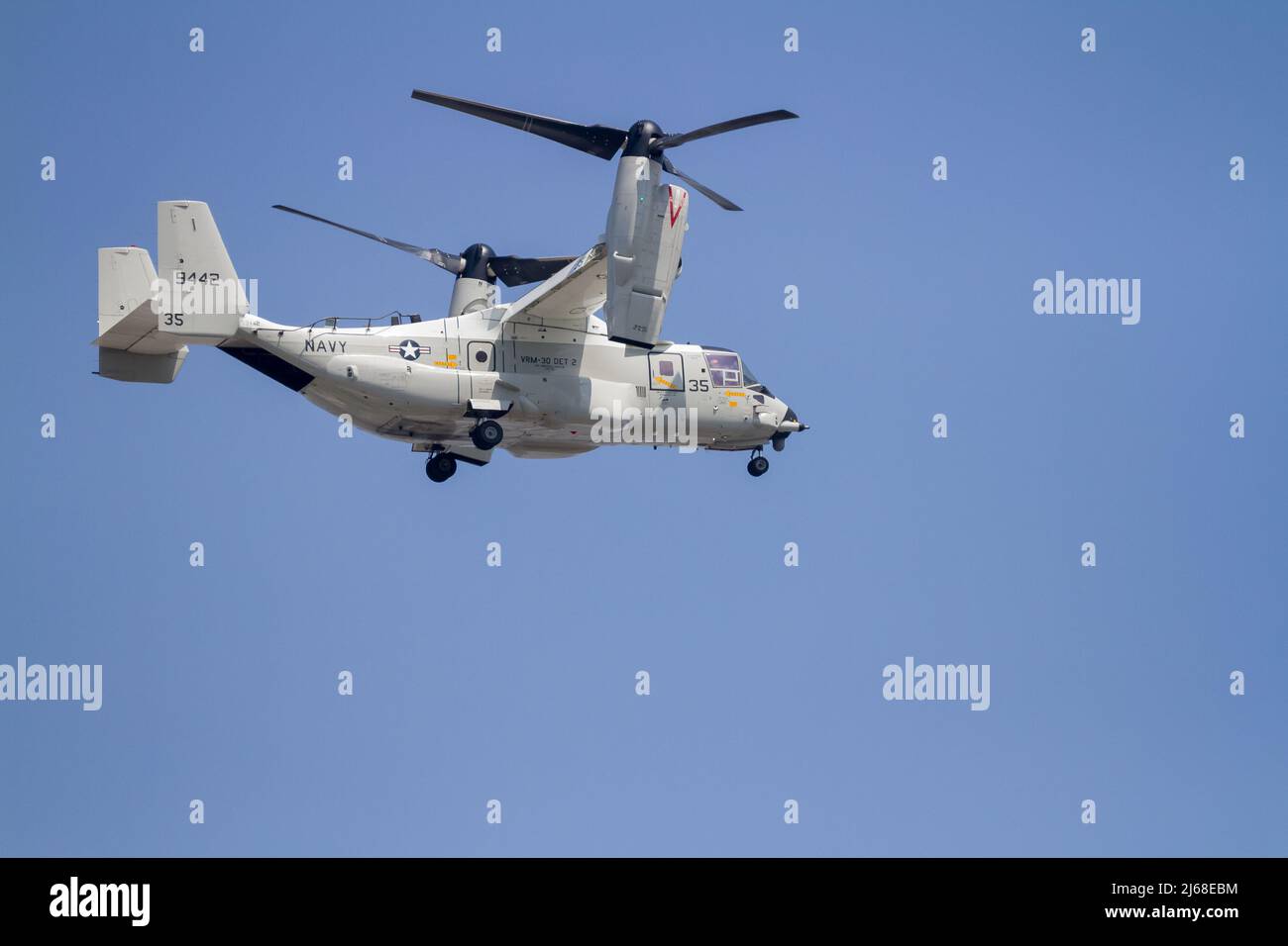 A Bell Boeing CVM-22B Osprey tilt-rotor aircraft with the Fleet Logistics Multi-Mission Squadron 30 (VRM-30) off the USS Abraham Lincoln Stock Photo
