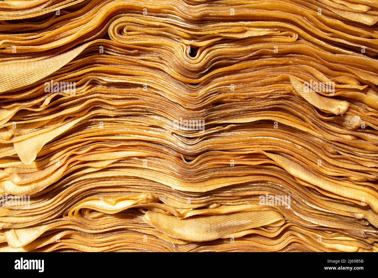 Process of rubber sheets production by drying and fumigation. High quality fumigate rubber