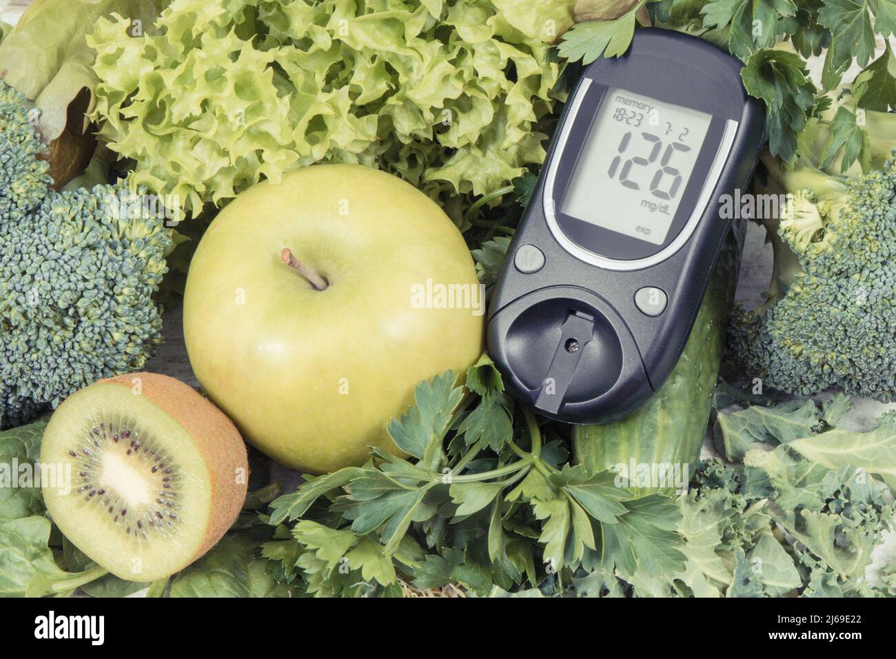 with sugar level, fruits, vegetables and sprouts. Nutritious