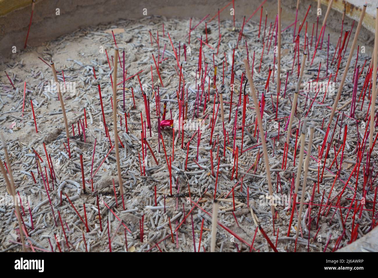 Chinese burn joss stick thai hi-res stock photography and images - Alamy