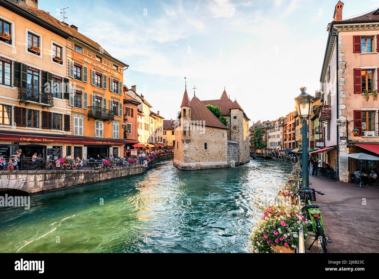 Fantasy town hi-res stock photography and images - Alamy