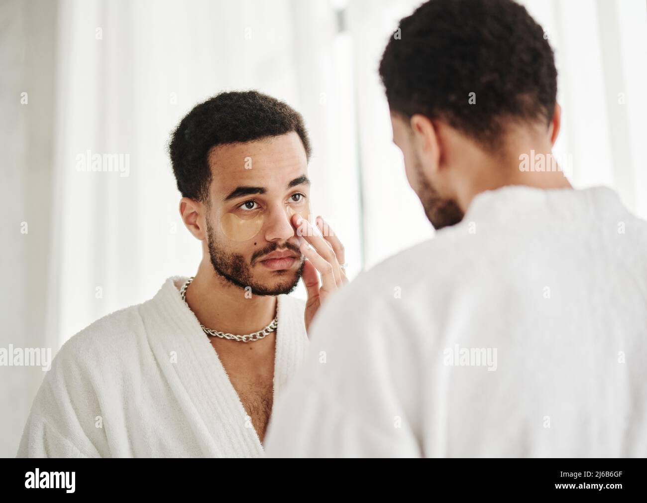 Male gay face facial hi-res stock photography and images - Alamy