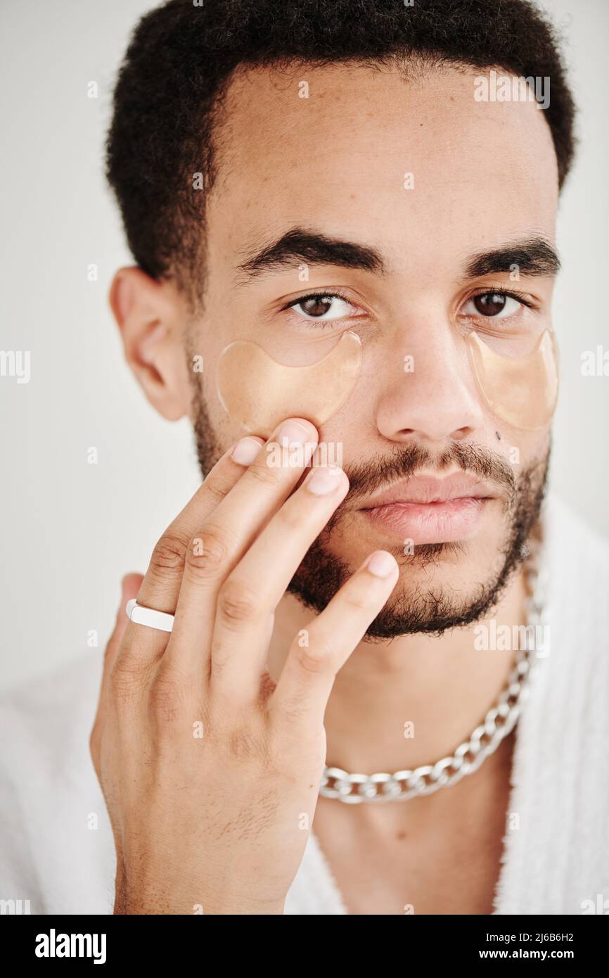 Male gay face facial hi-res stock photography and images - Alamy
