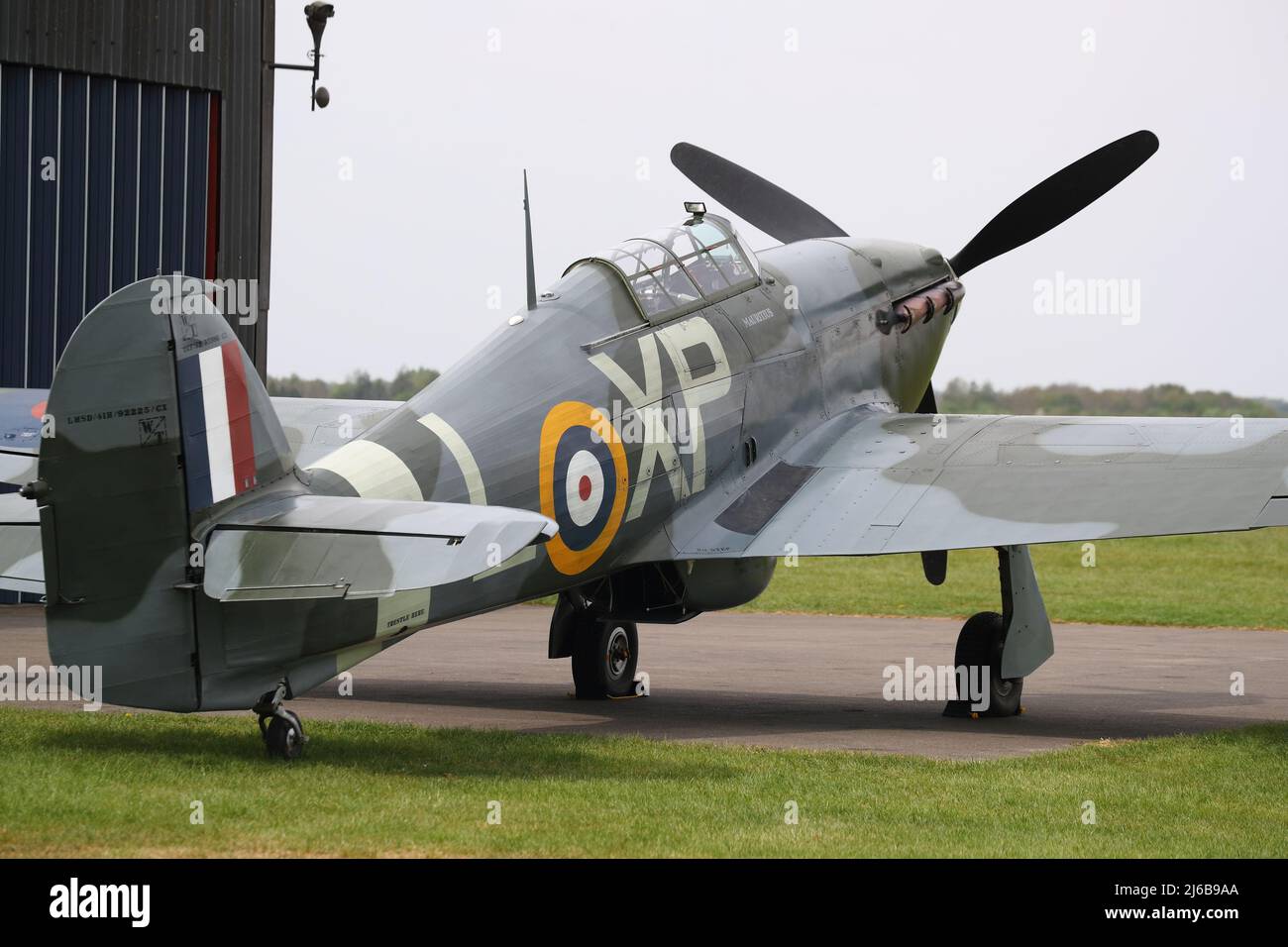 Two seater aircraft hi-res stock photography and images - Alamy