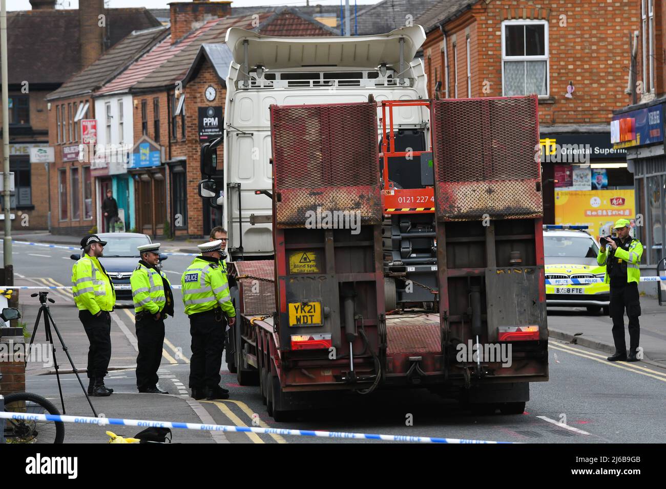 traffic police at a accident involving a lorry and cyclist in loughborough Stock Photo