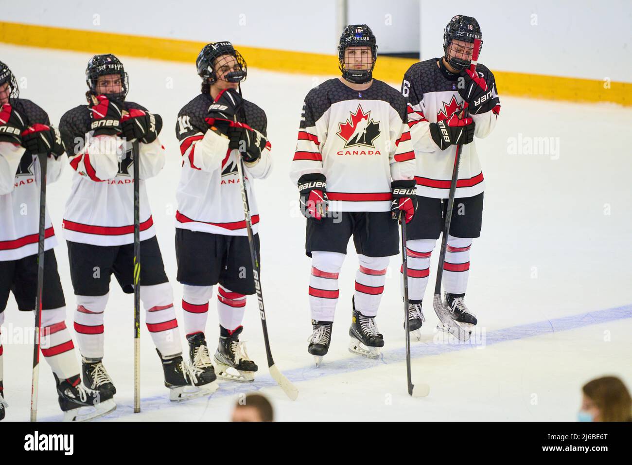 Team Canada sad after the match FINLAND - CANADA 6-5 (OT) IIHF U18 JUNIOR  ICE HOCKEY WORLD CHAMPIONSHIPS quarter final in Kaufbeuren, Germany, Apr  28, 2022, Season 2021/2022 © Peter Schatz / Alamy Live News Stock Photo -  Alamy