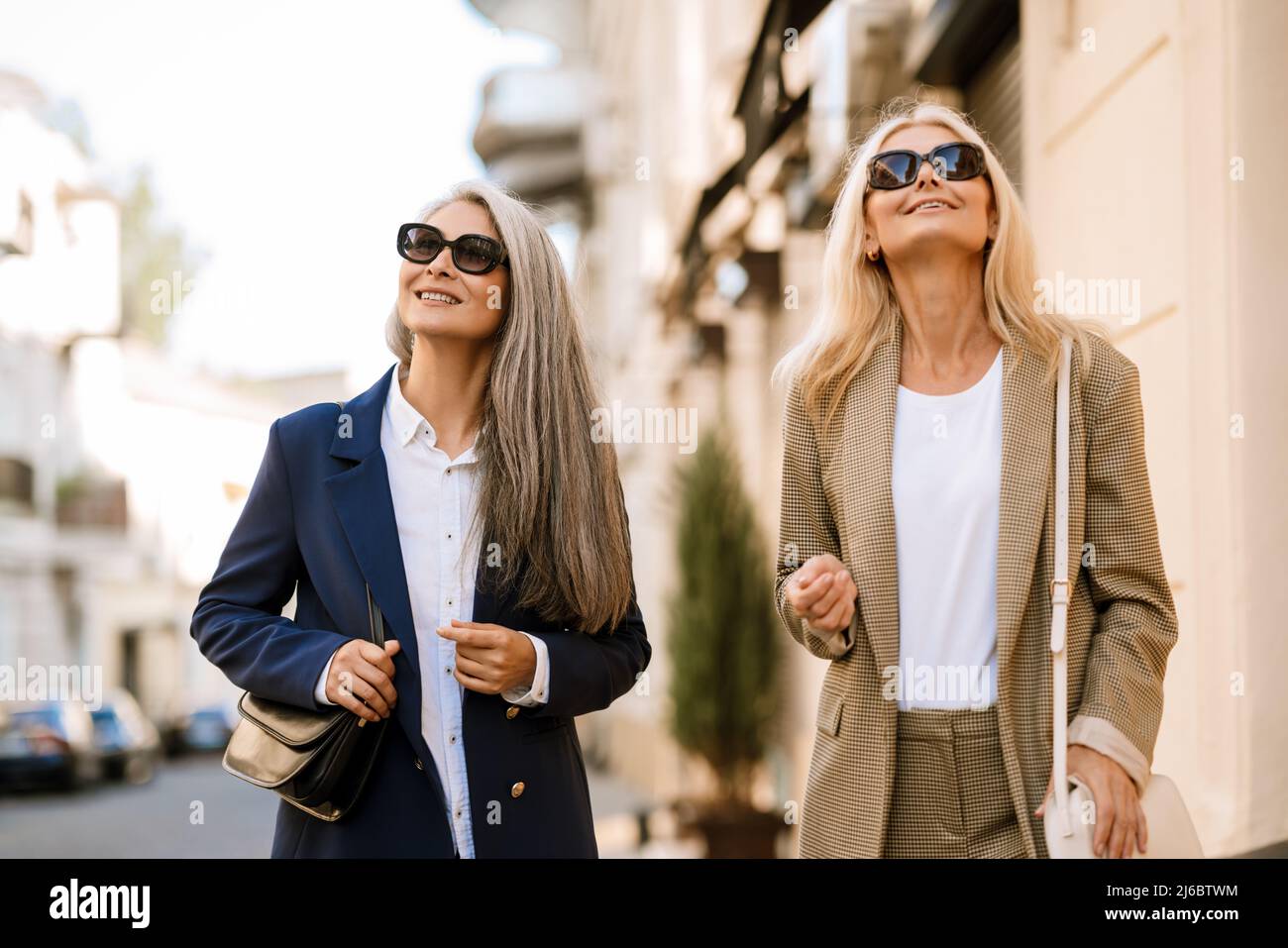 Blonde mature woman street hi-res stock photography and images - Alamy