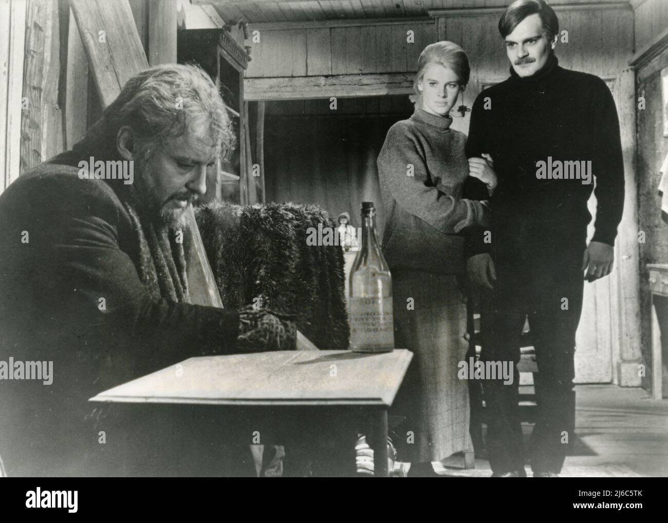 Actor, Omar ,Sharif, Rod, Steiger,  actress, Julie, Christie , movie, film, cinema, Doctor Zhivago, USA, 1965 Stock Photo