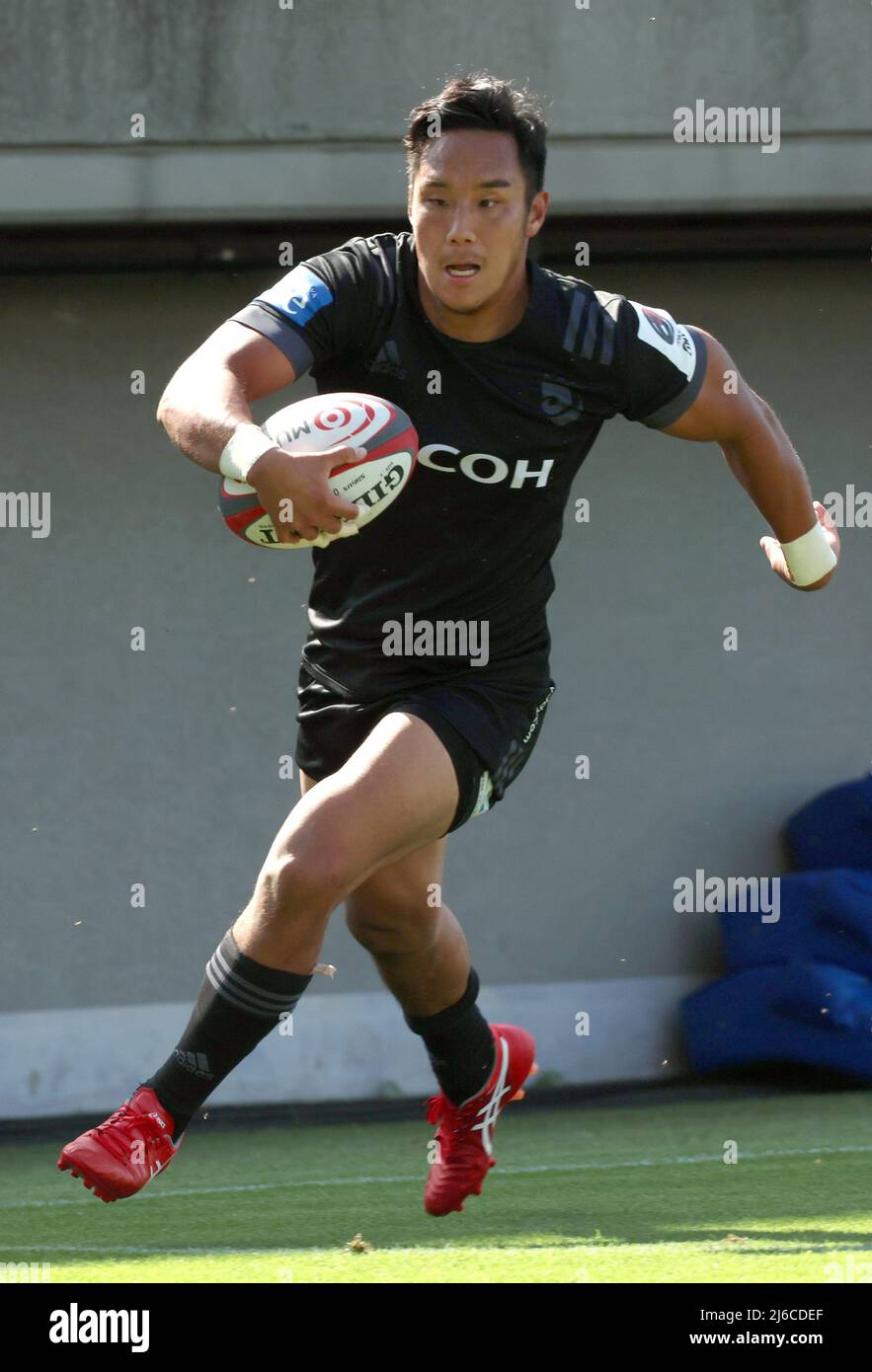 April 30, 2022, Tokyo, Japan Ricoh BlackRams Tokyo wing Yuta Kurihara