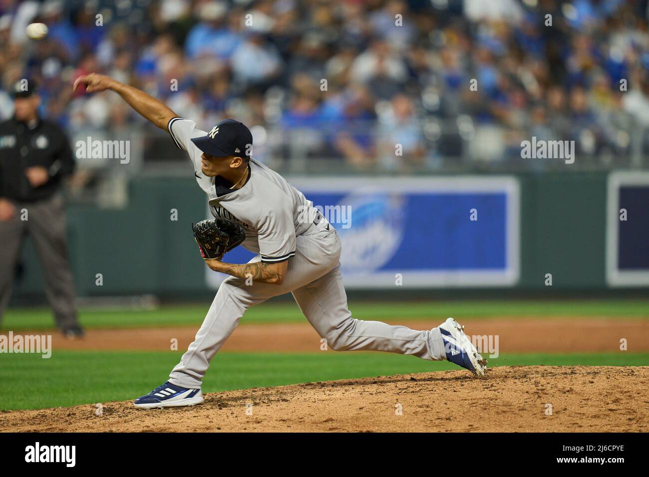 April 29 20261 New York pitcher Jonathan Loasiaga (43) throws a pitch during the game with New