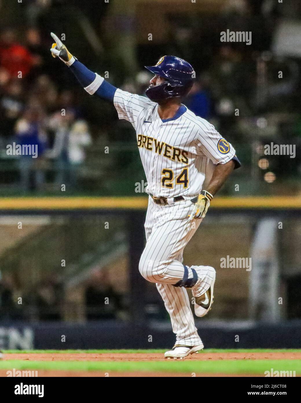 April 29, 2022 - Milwaukee Brewers left fielder Andrew McCutchen