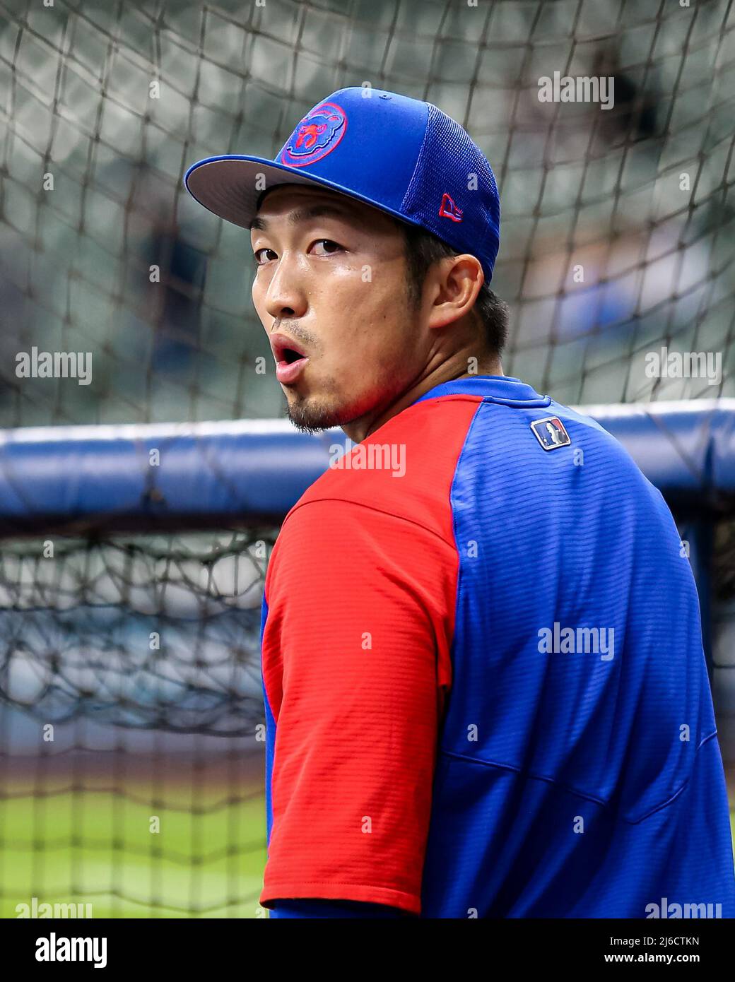 April 29, 2022 - Chicago Cubs right fielder Seiya Suzuki (27) waits his  turn during pregame batting practice before their MLB Baseball game at  Milwaukee at Miller Park in Milwaukee, WI Stock Photo - Alamy